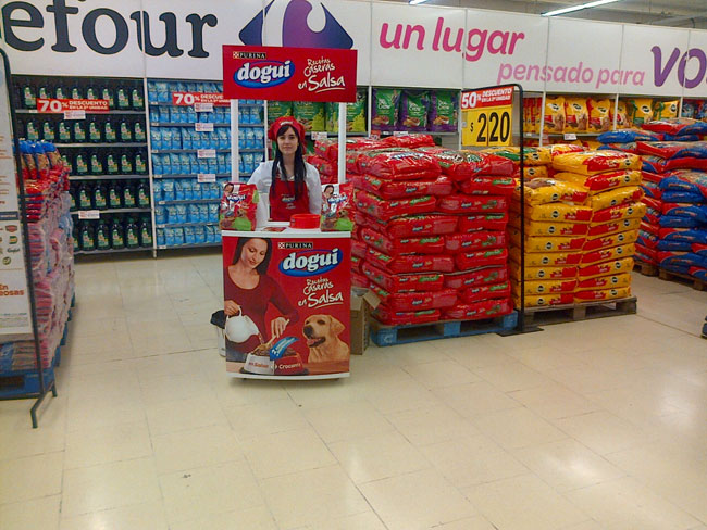 Foto realizada en la accin de Carrefour en La Plata. 
